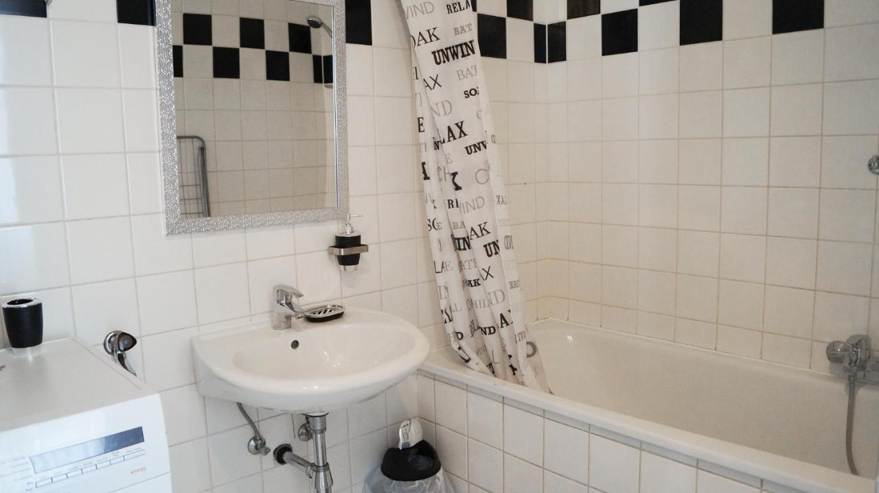 Gorgeous 2Br - Spacious & Suitable For Everyone 비엔나 외부 사진
